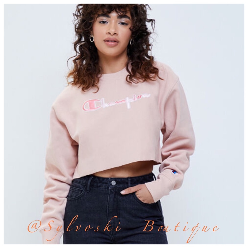 🔥Champion Cropped Crew Neck Sweatshirt NWT - Picture 3 of 7